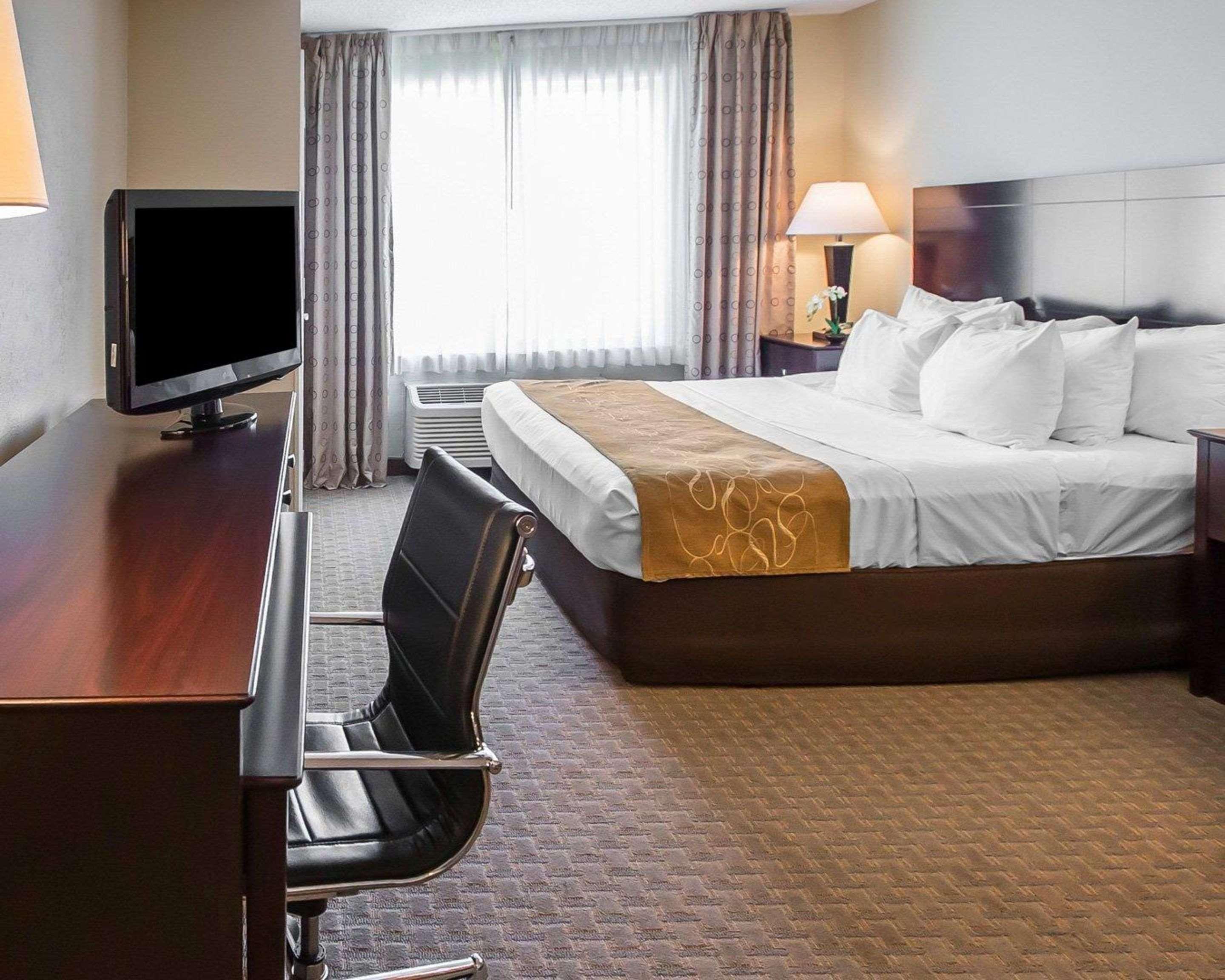 Comfort Suites University Area Notre Dame-South Bend Exteriör bild