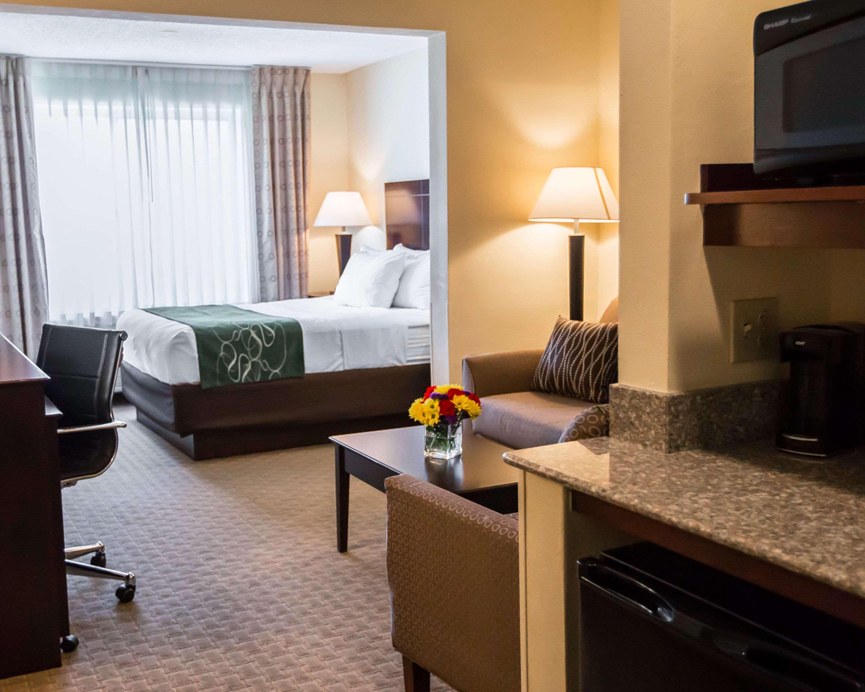 Comfort Suites University Area Notre Dame-South Bend Exteriör bild