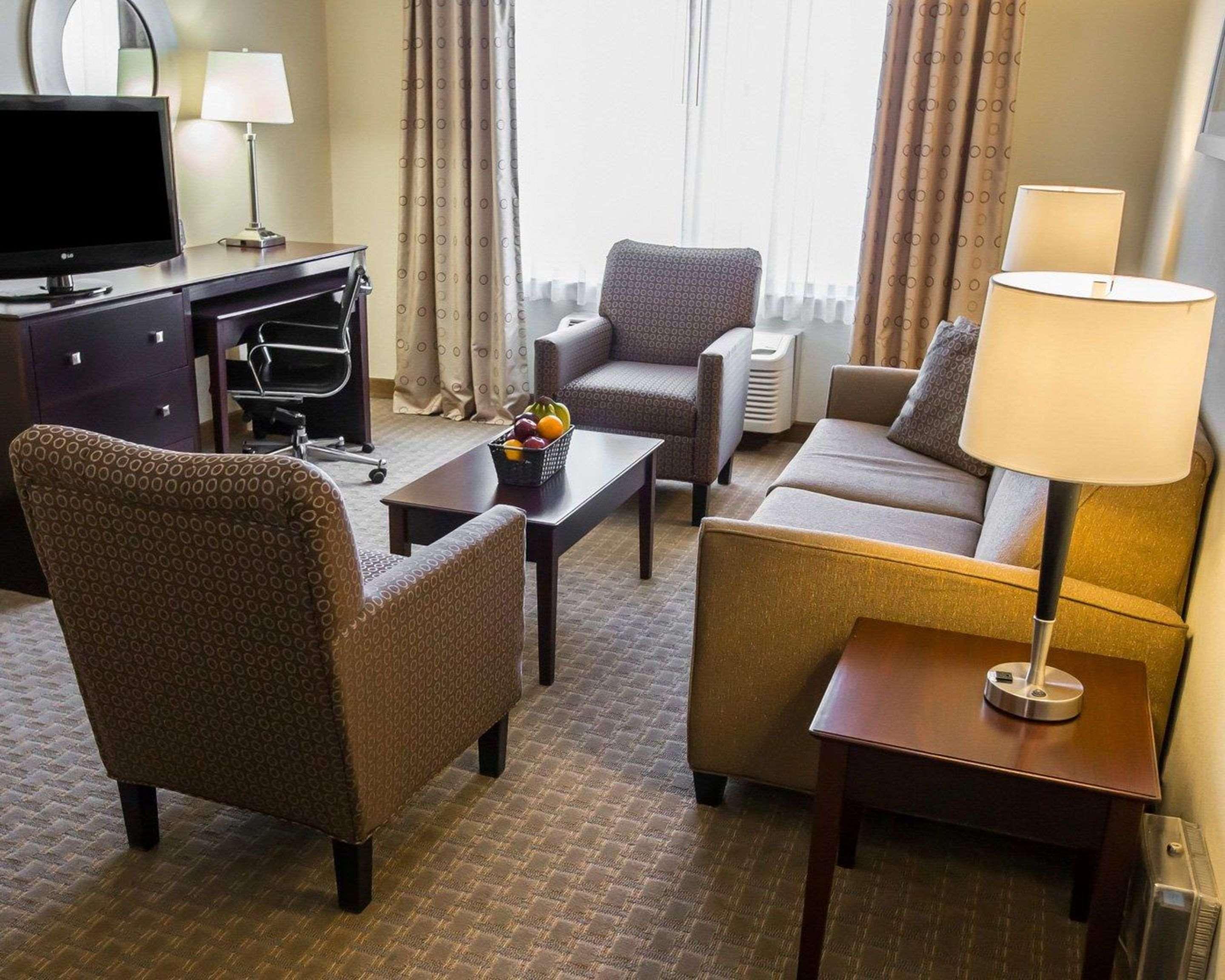 Comfort Suites University Area Notre Dame-South Bend Exteriör bild