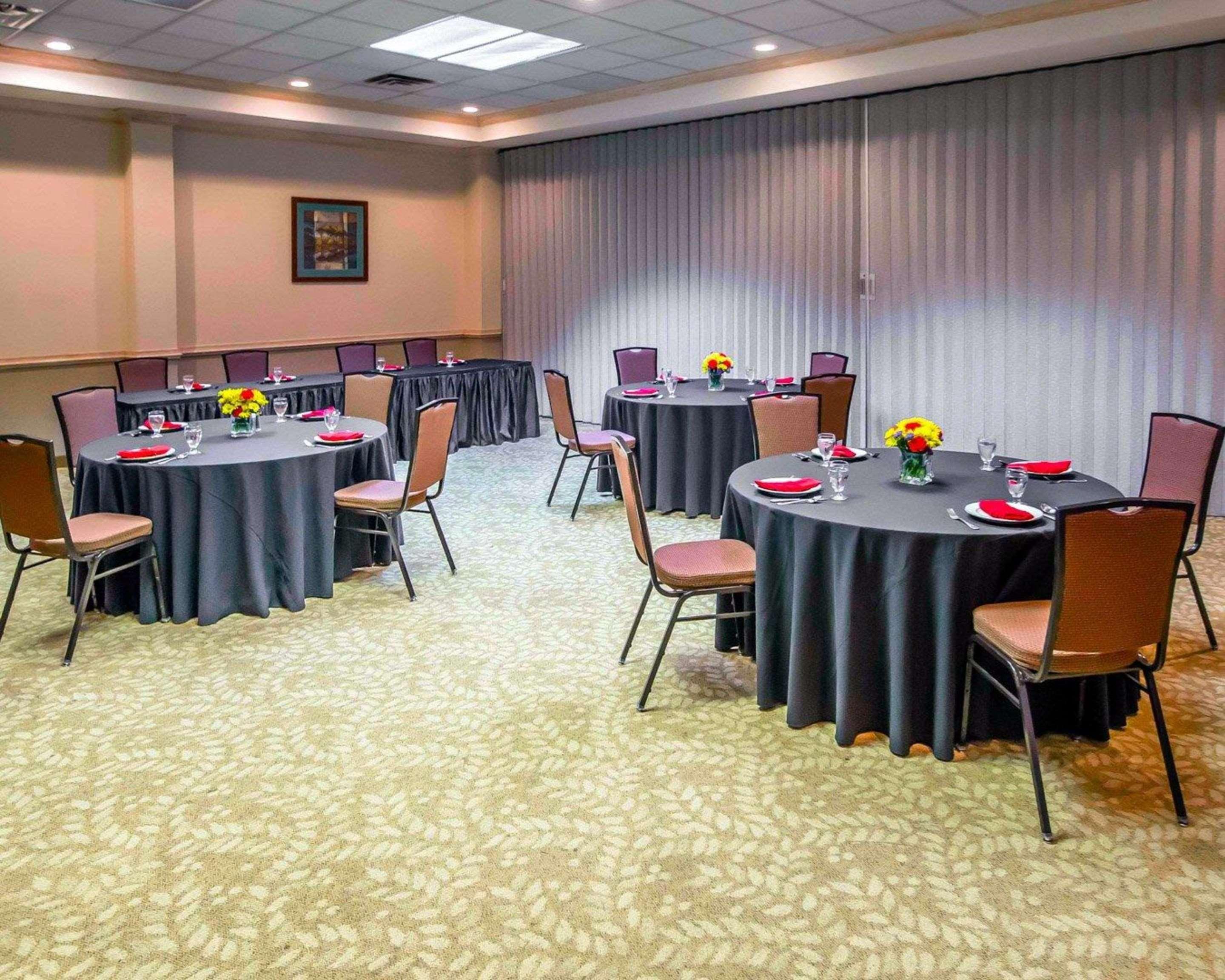 Comfort Suites University Area Notre Dame-South Bend Exteriör bild